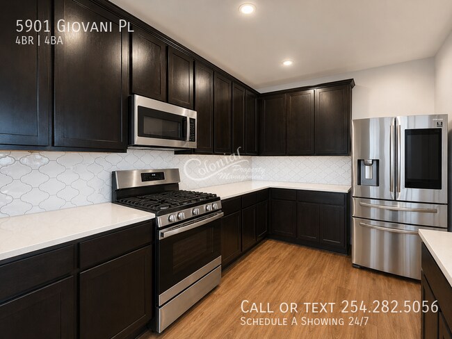 Building Photo - 5901 Giovanni Pl