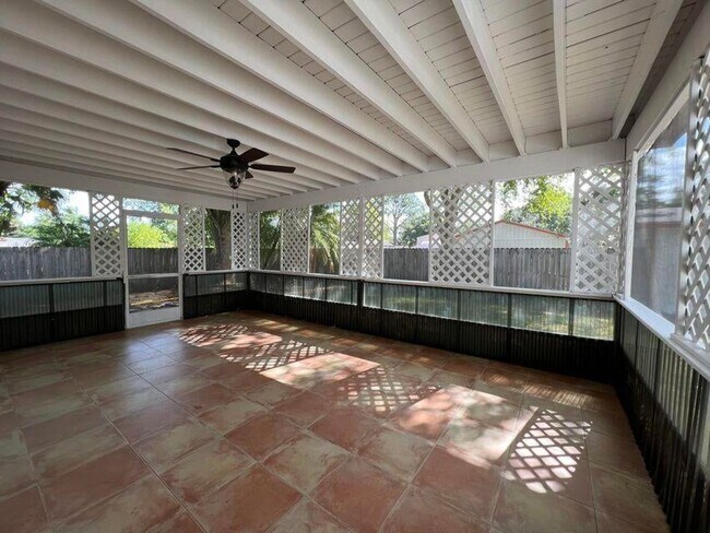 Building Photo - 5170 2nd Rd