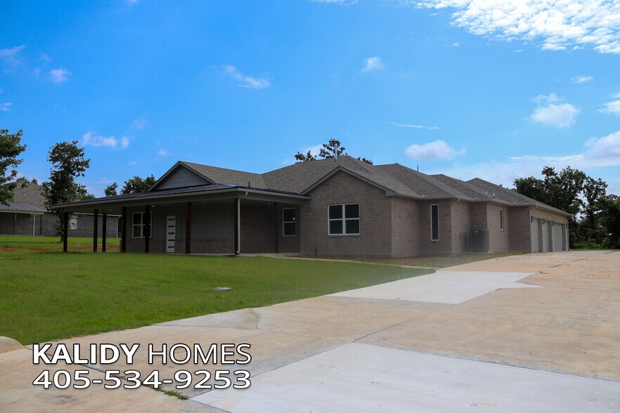 Building Photo - 1716 Kalidy Dr