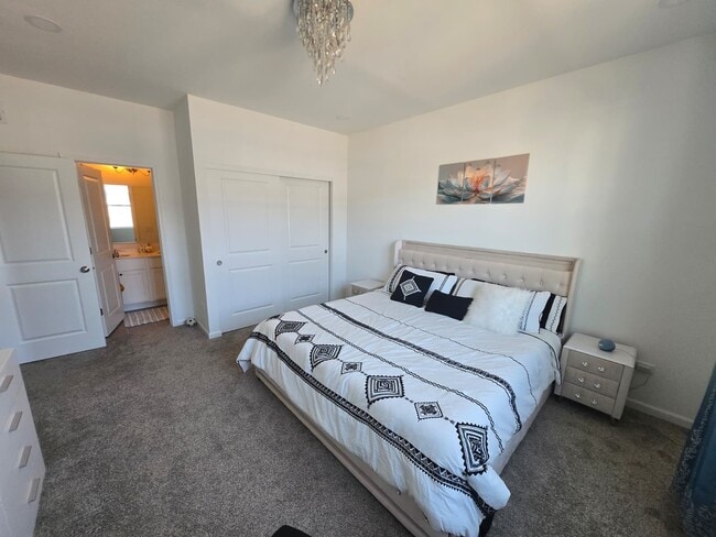 Building Photo - 4277 Chelsea Mnr Cir