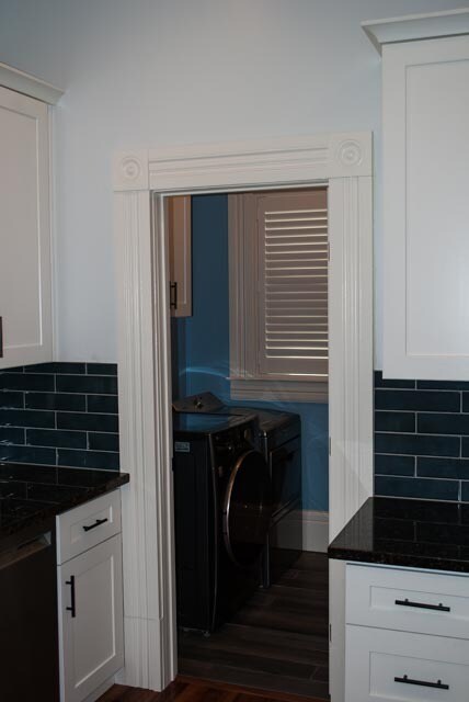 washer/dryer in bathroom - 2730 F St