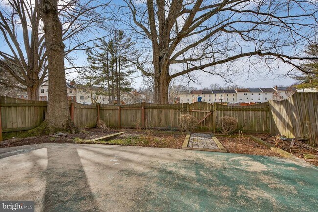 Building Photo - 6015 Ticonderoga Ct