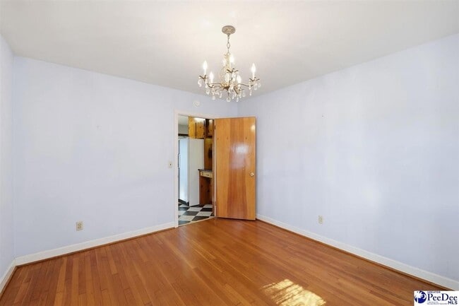 Building Photo - 2218 N Douglas St