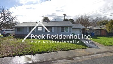 Building Photo - Nice 2bd/1ba Duplex with 1 Car Garage