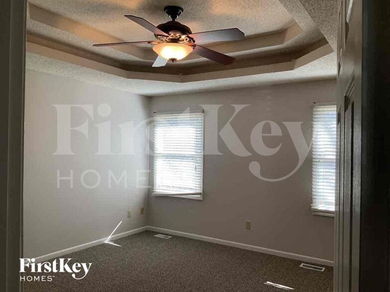 Building Photo - 1409 NE 101st Terrace