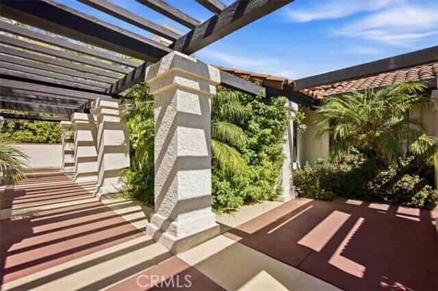 Building Photo - 5087 Granada Ct