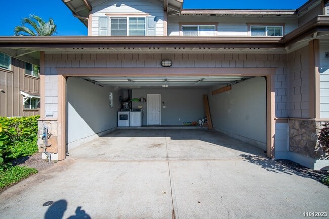 Building Photo - $3900 | 3br/2.5ba Townhome in Fairway's Edge (Ewa Beach) Kaioli Street, Ewa Beach, HI 96706