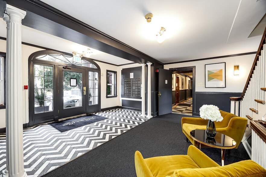 Intercom-controlled access - Nordic Falk