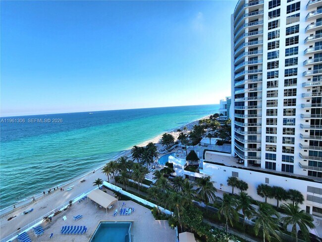 Building Photo - 3505 S Ocean Dr