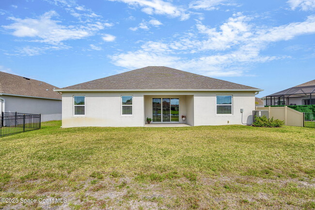 Building Photo - 3520 Rixford Way
