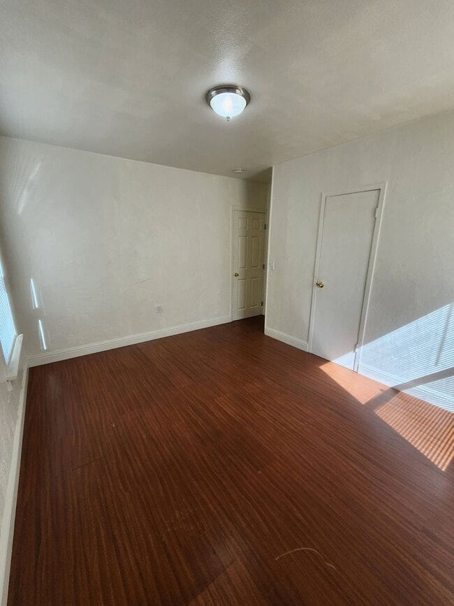 Building Photo - Comfortable 2 Bed, 1 Bath Home in Grover Beach