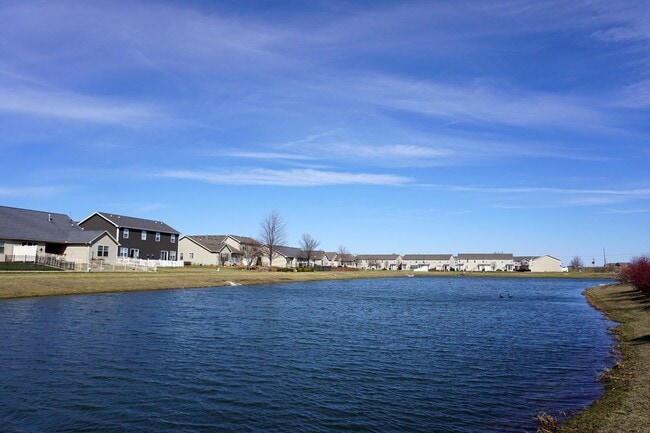 Building Photo - 802 Sedgegrass Dr