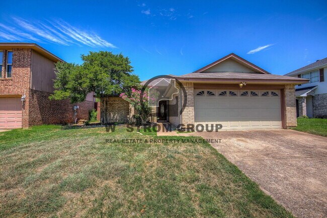 Building Photo - 8533 Brushy Creek Trail