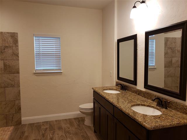 Building Photo - 3720 Washington St