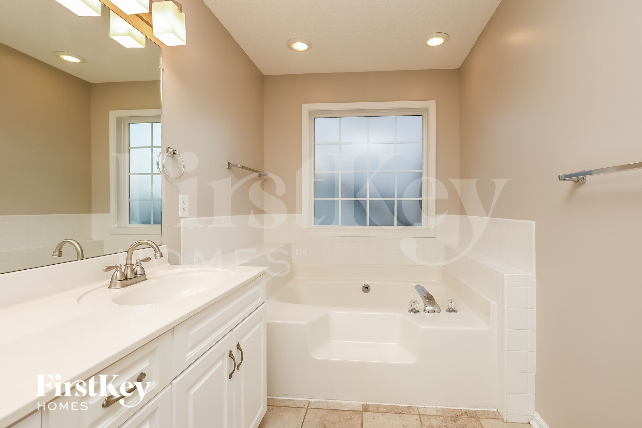 Building Photo - 3350 Sunny Slope Dr