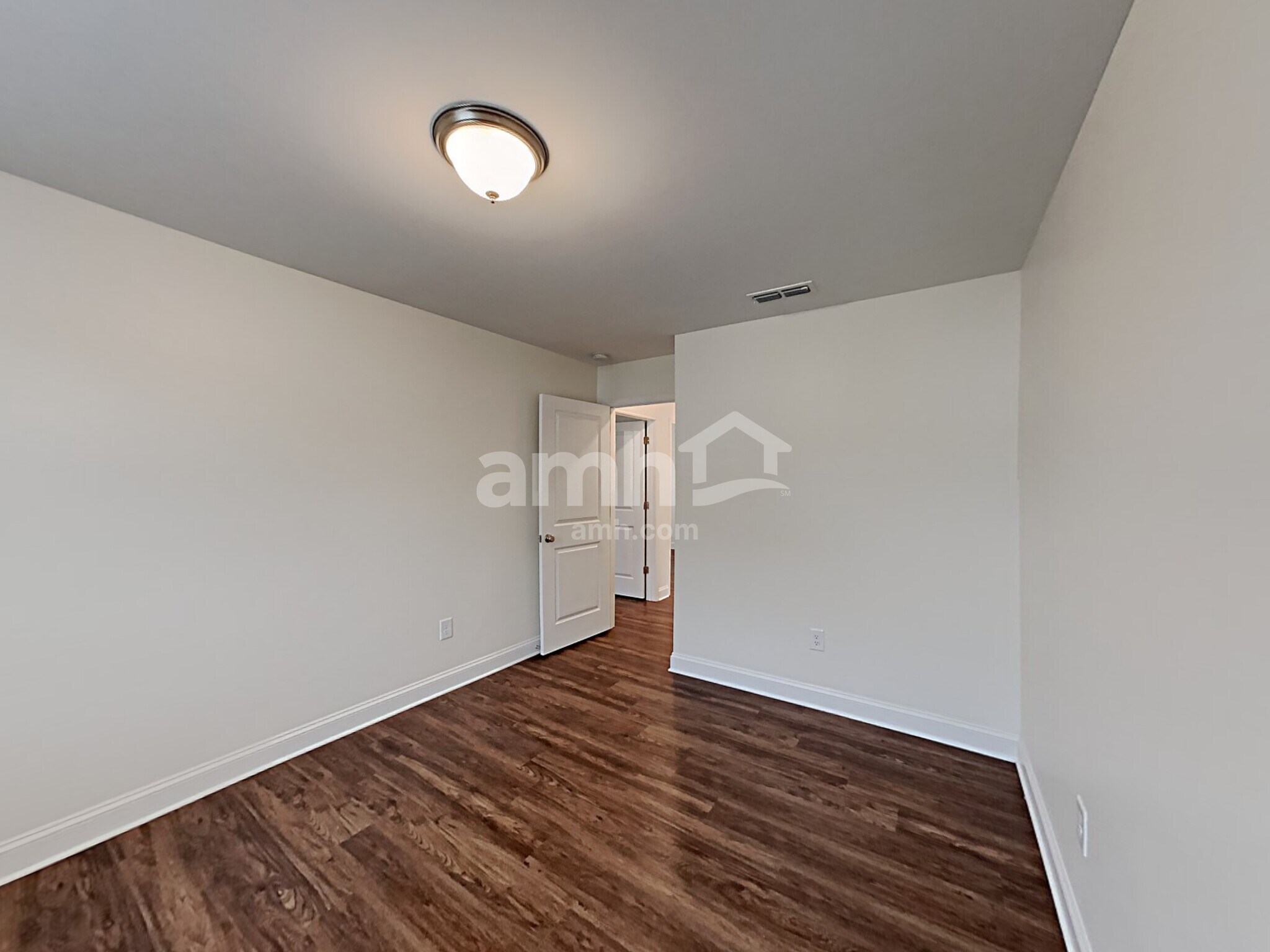 Building Photo - 3239 Brierhill Rd