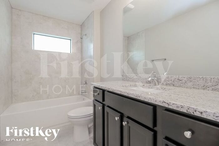 Building Photo - 446 Rayford St