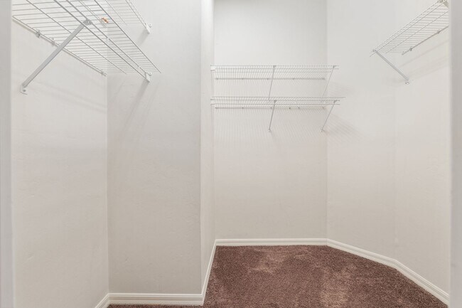 Building Photo - 7013 NW 50th Terrace