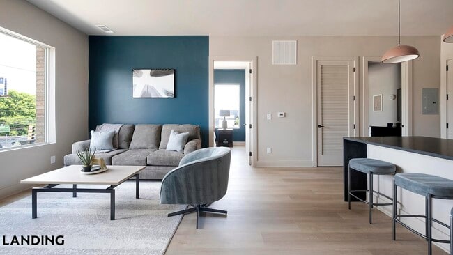 Building Photo - 1090 Haysboro Ave