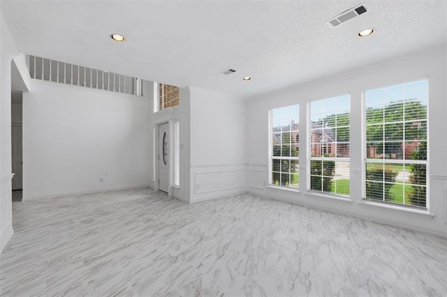 Building Photo - 305 W Mill Valley Dr
