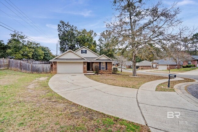 Building Photo - 9011 Brookside Ln