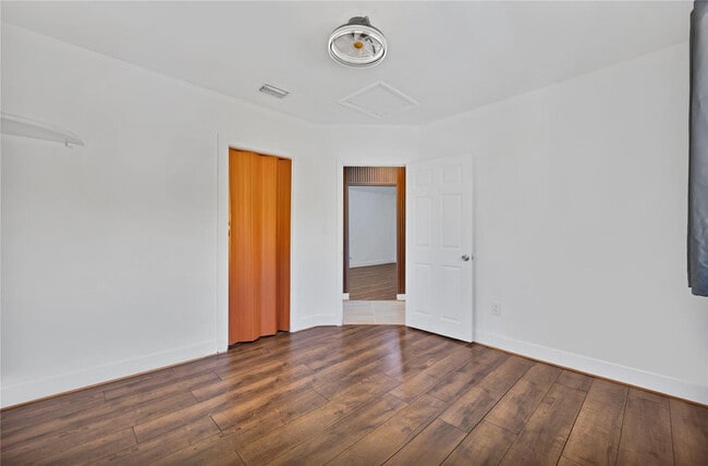 Building Photo - 1797 St