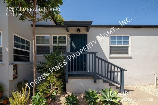 Primary Photo - 2067 Emerald St