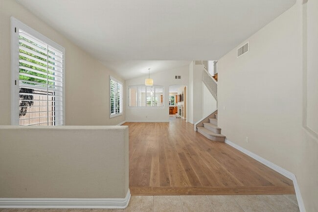 Building Photo - 1589 Turquoise Dr