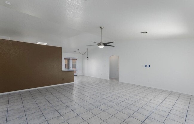 Building Photo - 3 Bedroom - 2 Bath Pool Home