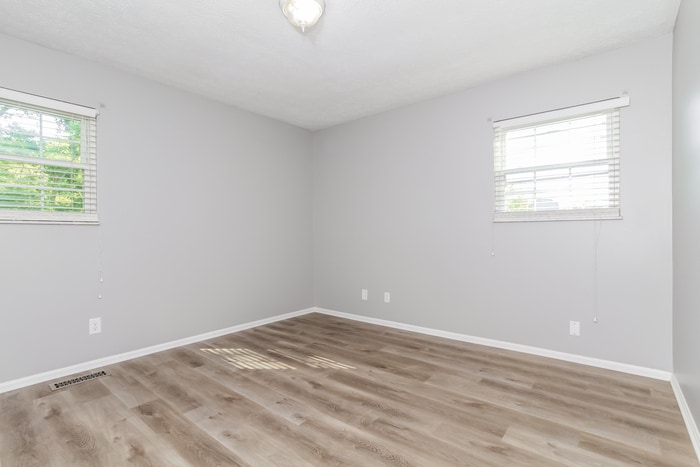 Building Photo - 404 Westgate Dr