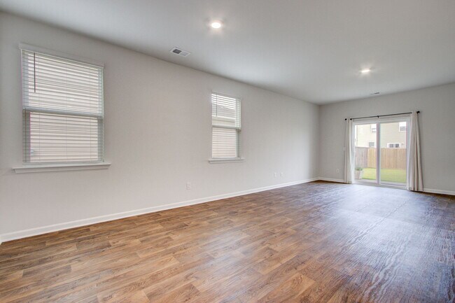 Building Photo - 311 Bear Paw Ln