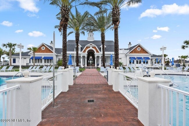 Building Photo - 444 Ness Cir