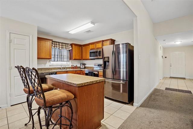 Building Photo - 121 Dodge City Ct