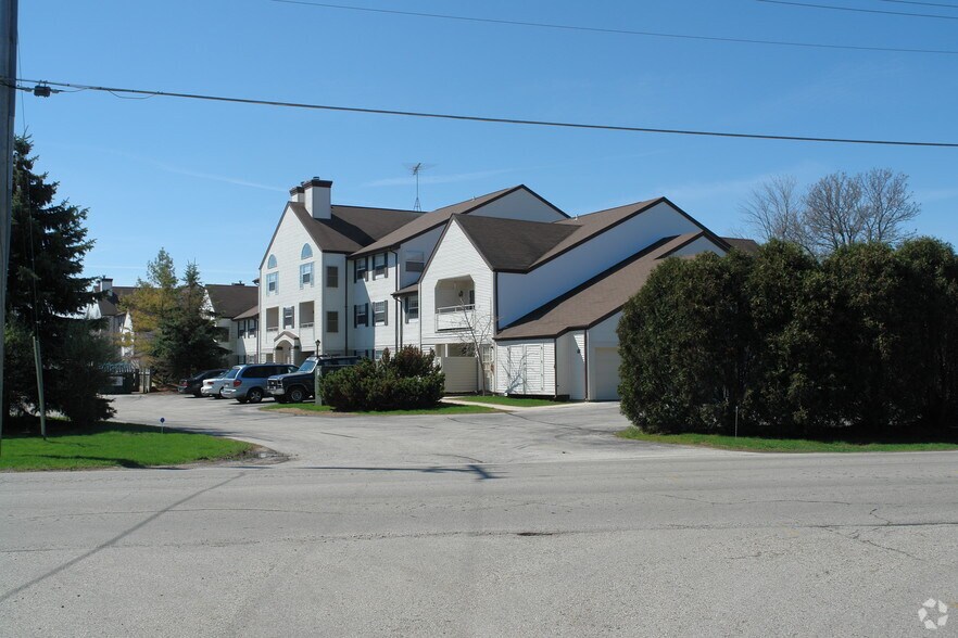 Courtyard Apartments Sheboygan, WI Apartment Finder