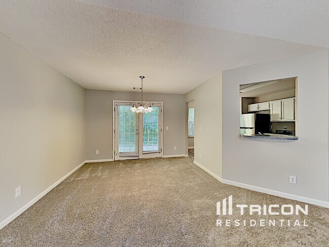 Building Photo - 215 Winterville Dr