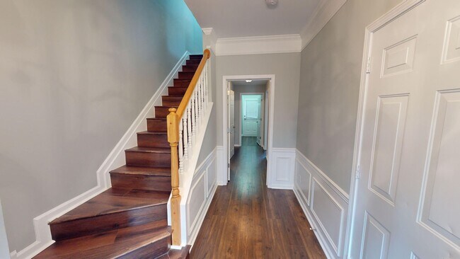 Building Photo - Double Master Townhome in South Park