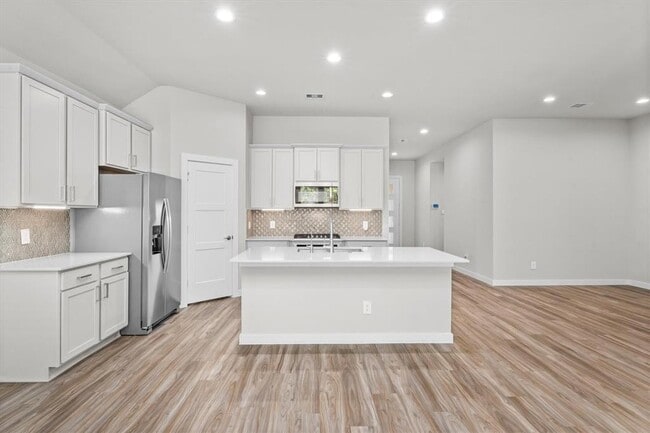 Building Photo - 14334 Winema View Ln