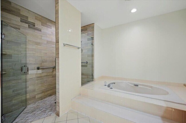 Building Photo - 180 Ridge Rd