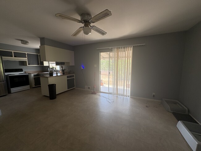 Building Photo - 3617 Parsifal St NE
