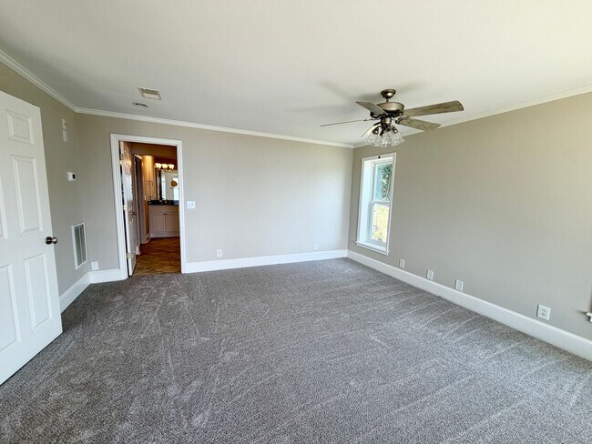 Building Photo - Lake Murray - Irmo - Offering Self Guided Tour with RENTLY!