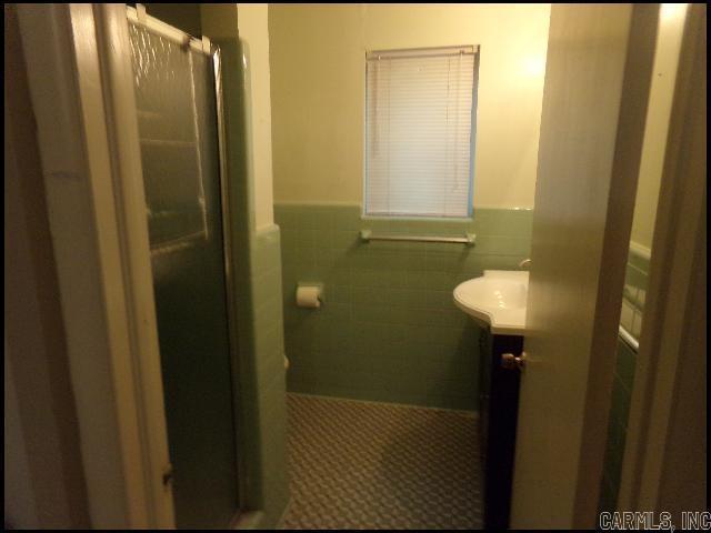 Building Photo - 4404 Greenway Dr