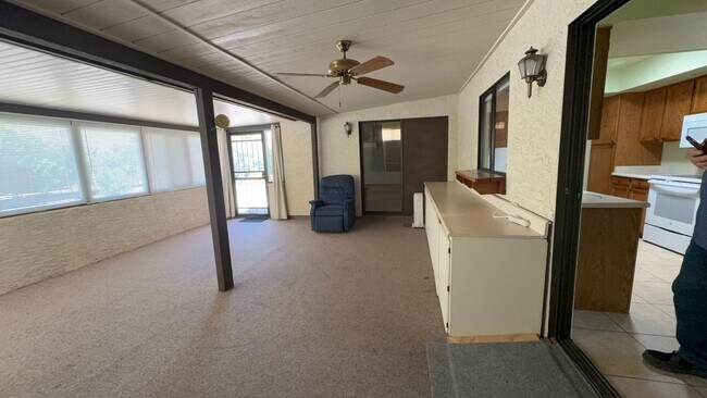 Building Photo - 1530 Leisure World