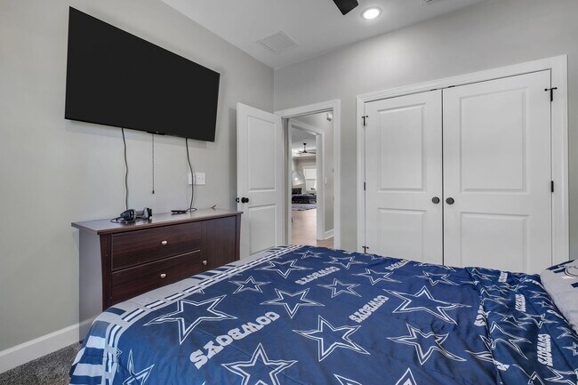 Building Photo - 11 Towles Rd