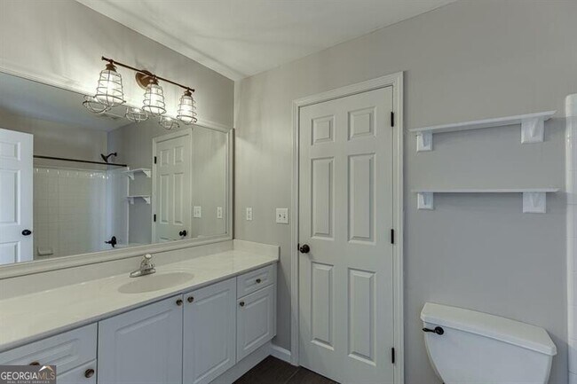 Building Photo - 1795 Lake Heights Cir
