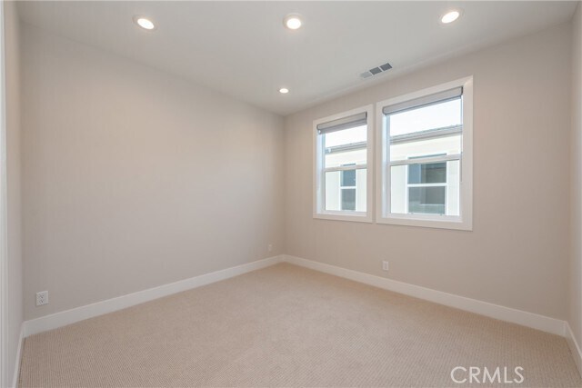 Building Photo - 140 Buckeye