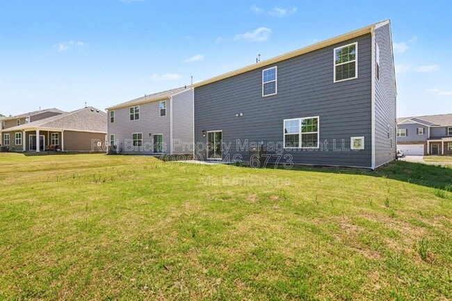 Building Photo - 1362 Secrest Cmns Dr