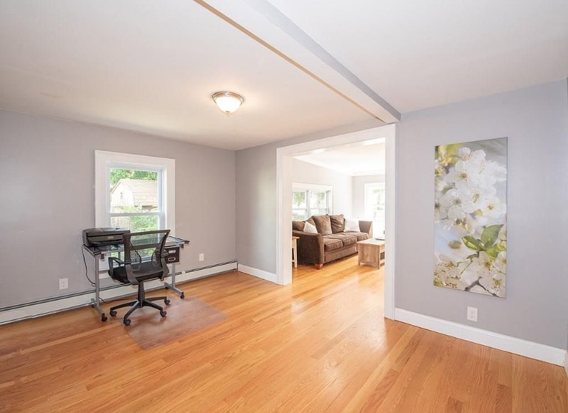 Building Photo - 5 Crescent St