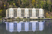 Building Photo - RIVER TOWNE CONDOMINIUMS, UNIT 401