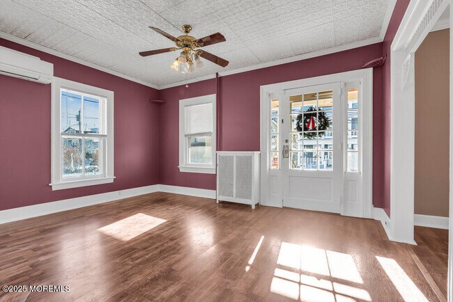 Building Photo - 31 Embury Ave