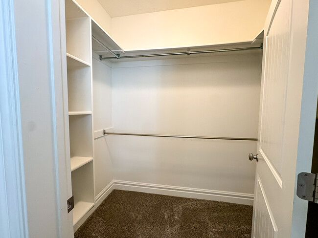Building Photo - 248 S 550 W